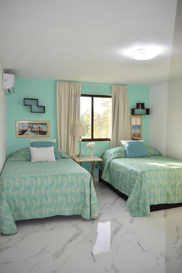 Flamingo Paradise Front By Cielo Maya Cancun Exterior photo